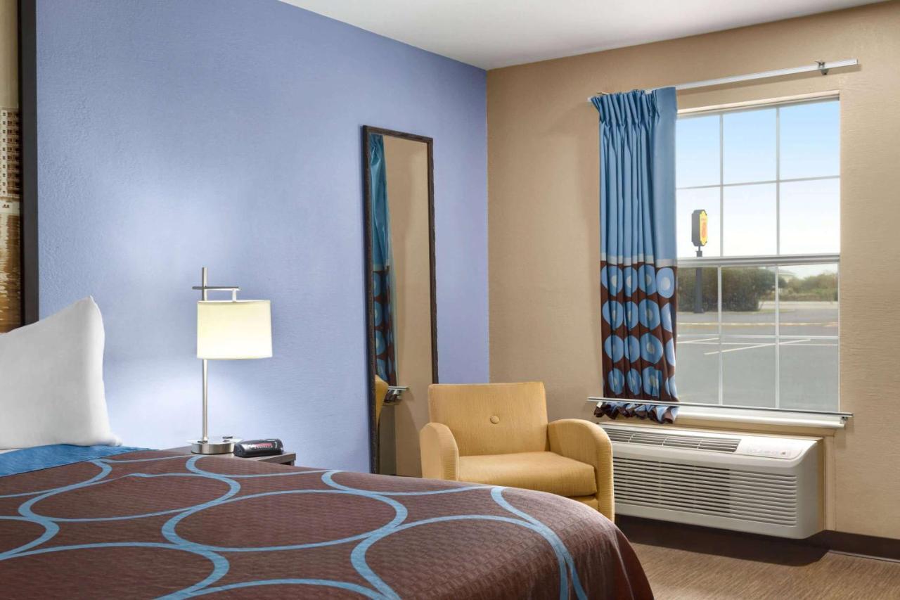 Super 8 By Wyndham Foley Motel Ngoại thất bức ảnh